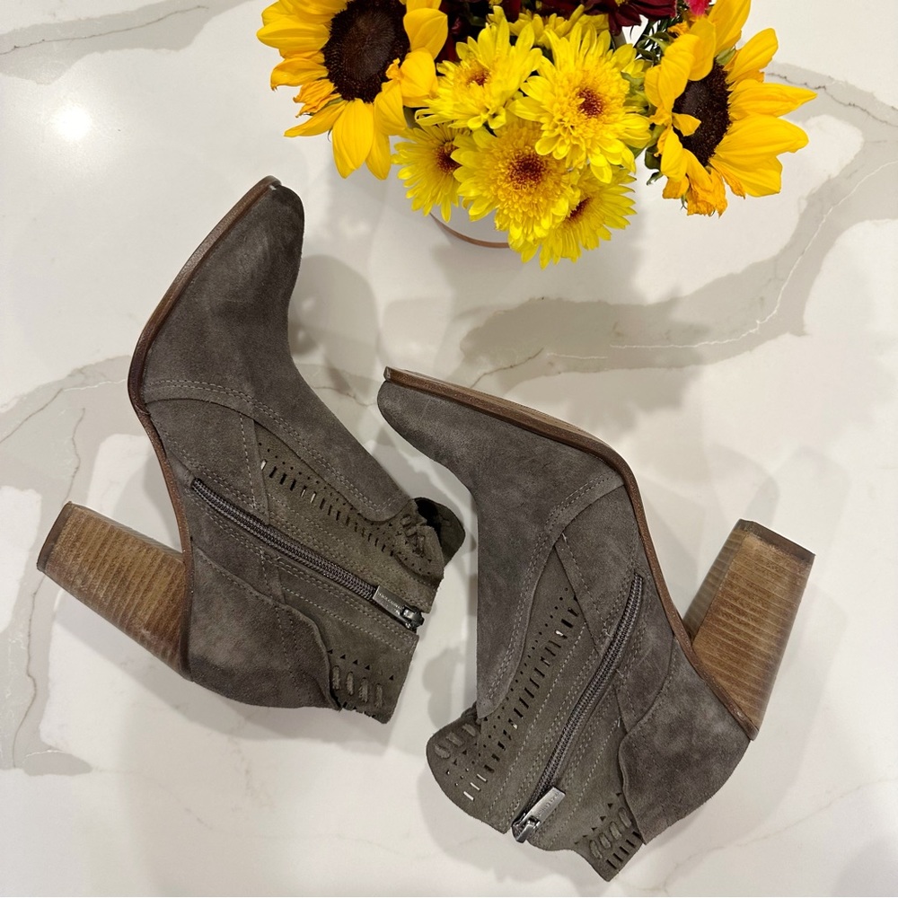 VINCE CAMUTO Grey Suede Side Zip wooden Heel Booties - Picture 1 of 7